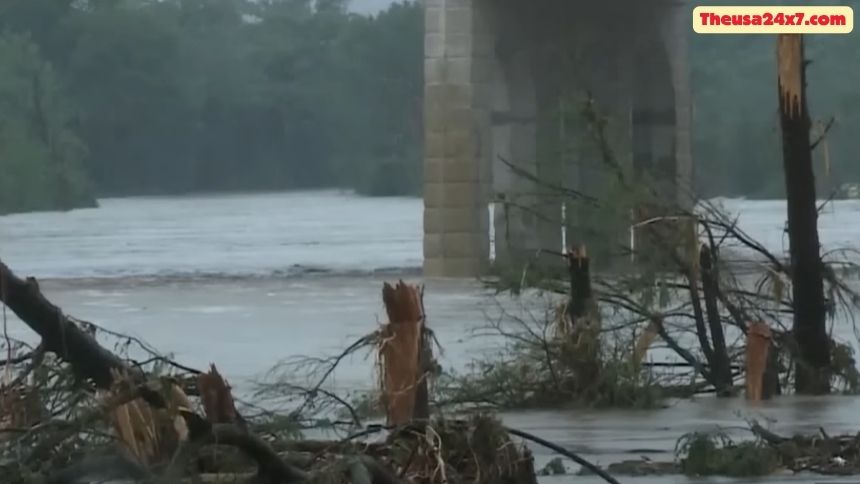 Death toll rises in Texas floods, search continues for at least 32 dead, including 14 children